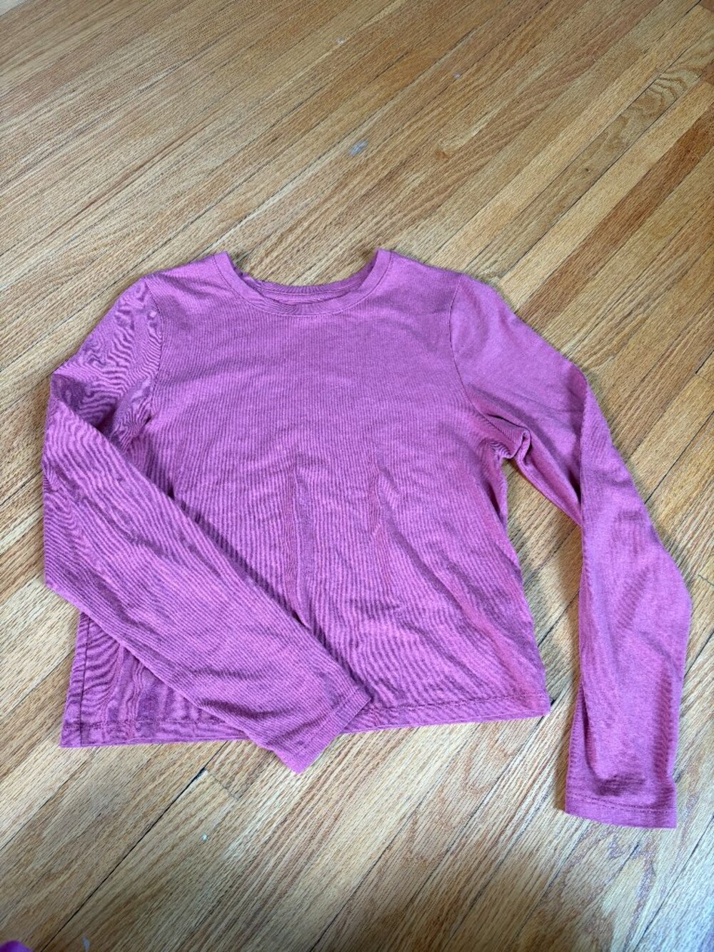 Old Navy Bestee Long Sleeve - Medium, Red